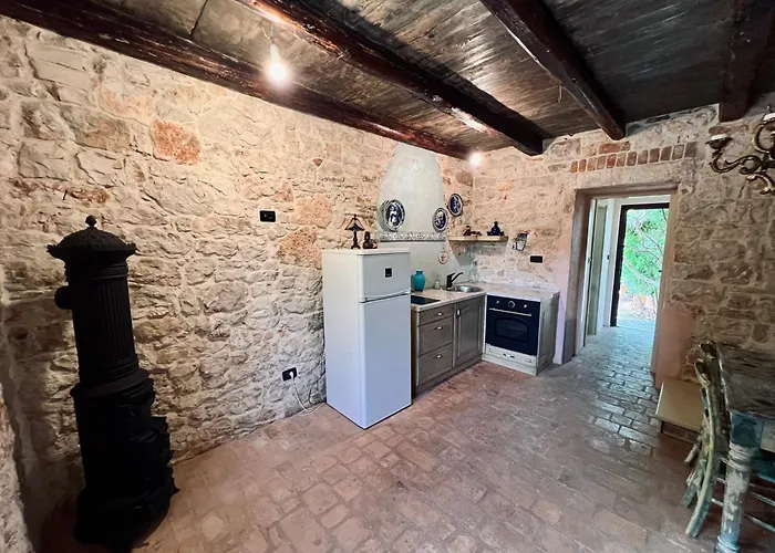 Rossa With Jacuzzi And Pool In Porec *